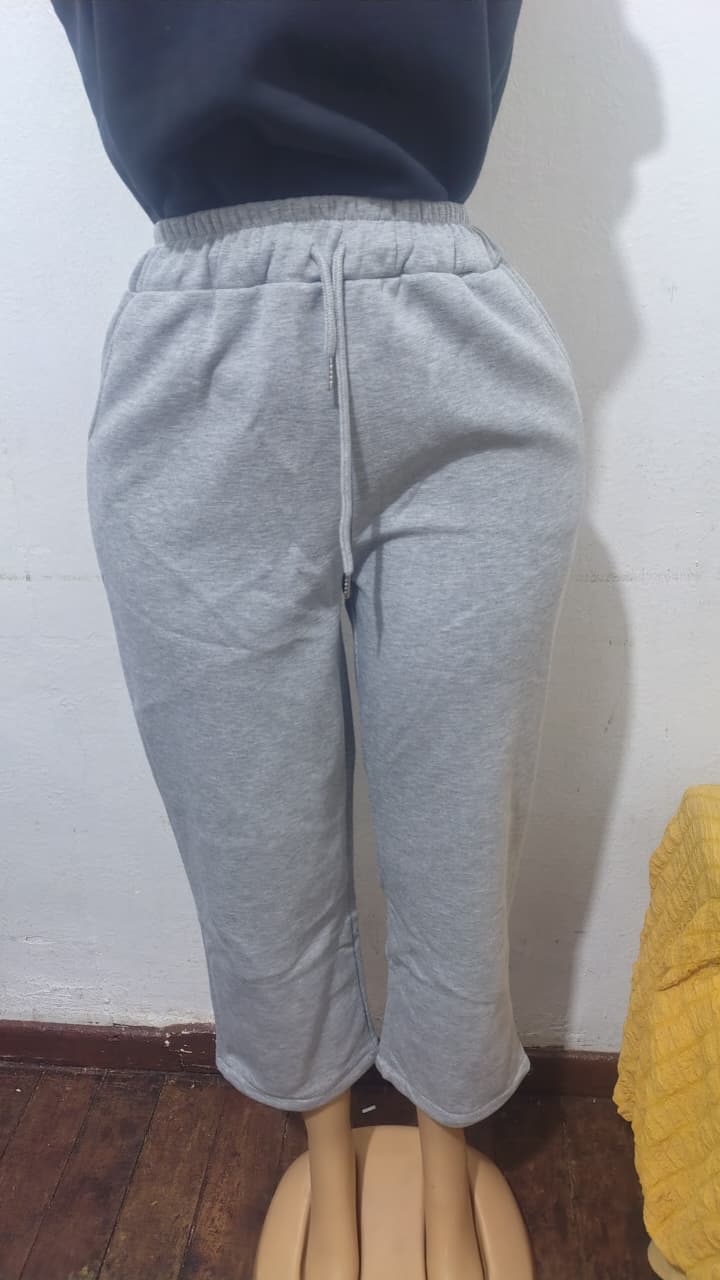 BUZO BAGGY UNISEX PLOMO Y NEGRO